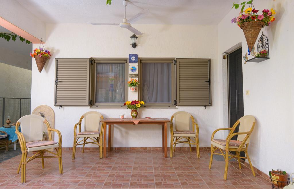 Villa Minoas Apartments Istro Exterior photo